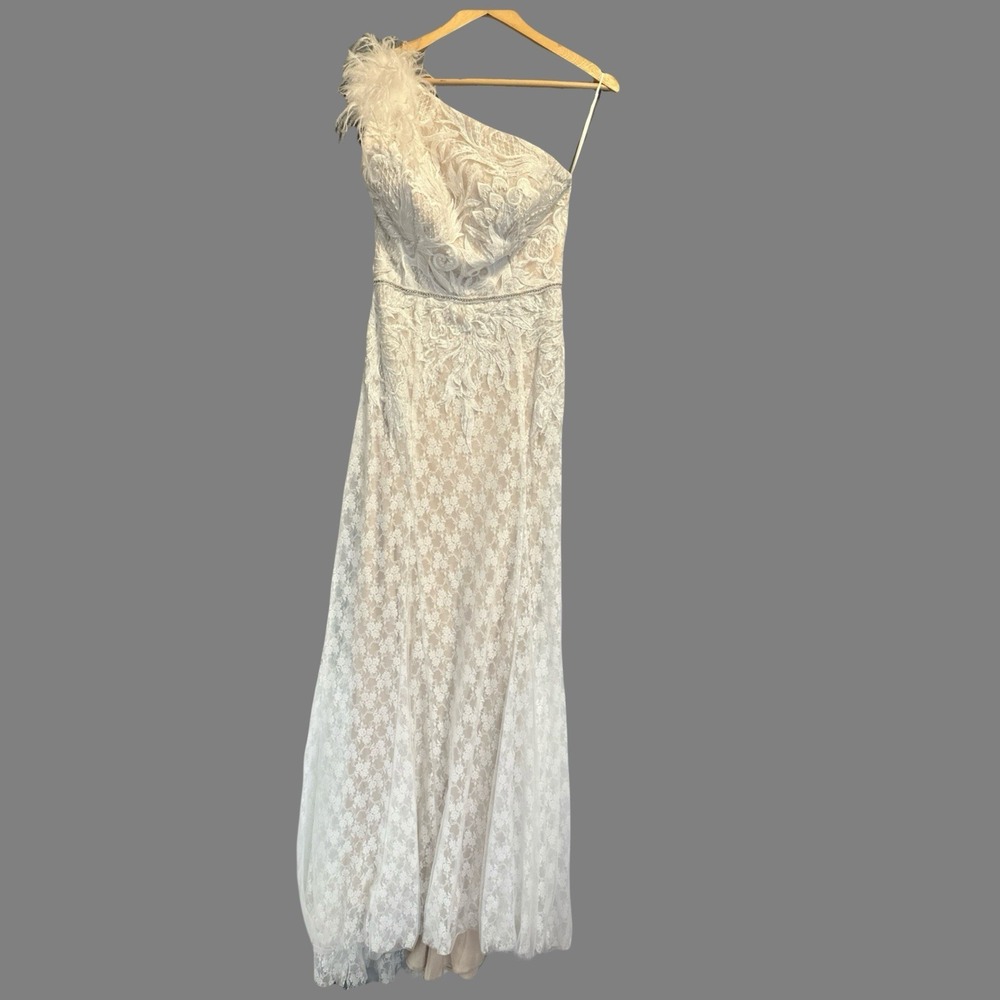 Mac Duggal One Shoulder Formal Gown Illusion Lace Feathered Size XS Ivory Bridal - Picture 5 of 13